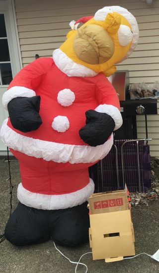 Gemmy Airblown inflatanle 8ft christmas homer Simpson 2