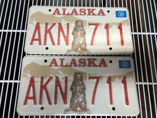 1976 Alaska License Plate Pair Kodiak Bear