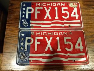 Pair Vintage 1976 Michigan Bicentennial License Plate Tags With 1978 Sticker