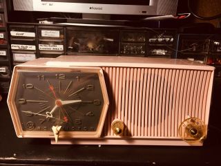 Vintage Rca Victor Pink Clock Tube Radio C - 1f All Circa 1957