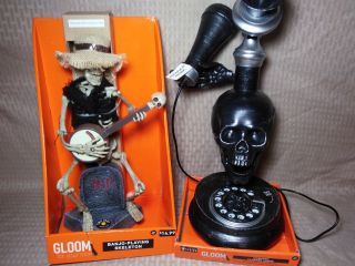 Halloween Shelf Decor Electronic Animated Banjo Skeleton Skull Phone