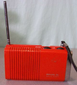 Vtg Philco Ford Solid State Transistor Radio Orange