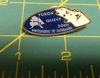 2001 Yukon Quest Lapel Pin Dog Sled Race Whitehorse Yukon To Fairbanks Alaska