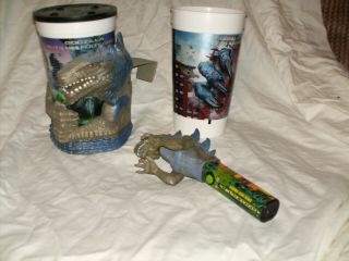 Godzilla 1998 Toho Car Windo Cup Holder & Cups With A Spin Top Candy
