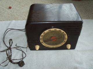 Vintage Ge General Electric Bakelite Tabletop Tube Radio