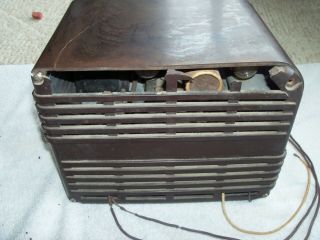 Vintage GE General Electric Bakelite Tabletop Tube Radio 4