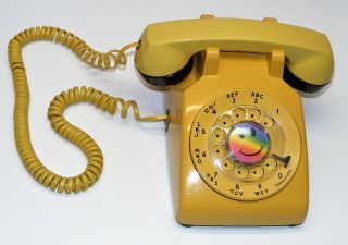 Vintage Western Electric 500 Dm Rotary Dial Desk Telephone Yellow