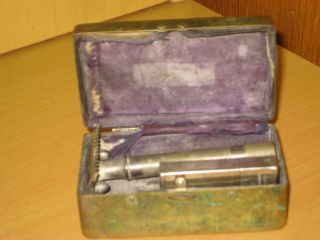 Very Rare Vintage / Antique Gillette Safety Razor Open Comb: In Brass Case