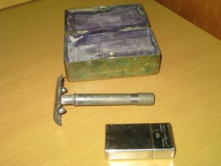 Very Rare Vintage / Antique GILLETTE SAFETY RAZOR Open Comb: In Brass Case 2