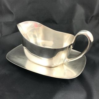 Reed And Barton Embassy Gravy Boat With Underplate Silverplate Hollowware 1146