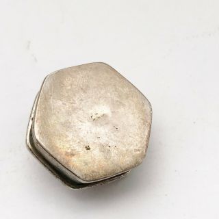VINTAGE SOLID STERLING SILVER PILL SNUFF BOX 5