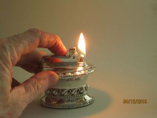 Vintage Ronson Waldorf Silver Plated Table Lighter