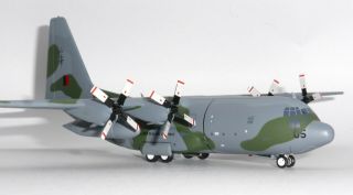 Lockheed C - 130 Royal Zealand Air Force Diecast Model Scale 1:200 If1300617 G
