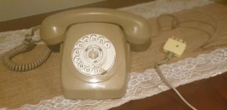 Vintage Rotary Phone - Cream Color.