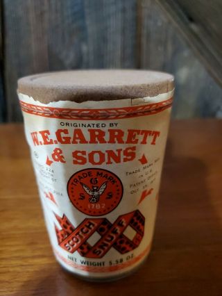 Vintage W.  E.  Garrett & Sons Snuff Tobacco Tin Box