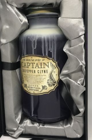 Disney 50th Haunted Mansion Host A Ghost Bottle Captain Culpepper Clyne