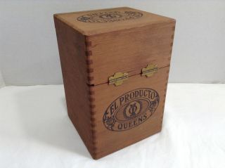 Vintage El Producto Queens wooden cigar box with dovetail joints,  colorful label 2