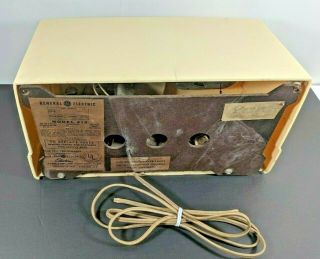 Vintage GE General Electric Model 415 AM Tube Radio Bakelite Cabinet 3