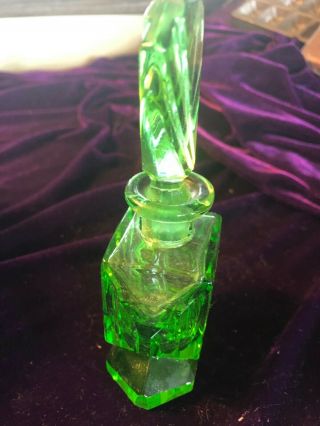 Vintage Green Glass Perfume Bottle with Stopper 3