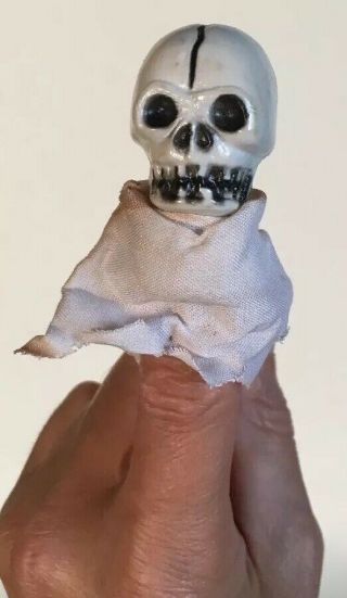 Vtg Halloween Skull Celluloid Finger Puppet Toy Ghoul Fun Spooky Rare Decoration