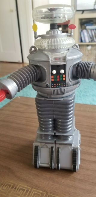 Lost In Space Robby The Robot 1997 Newline Productions 2