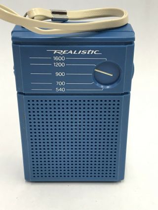 Vintage Realistic 12 - 202 Hand Held 6 Transistor Am Radio - Blue/white