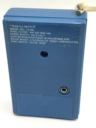Vintage Realistic 12 - 202 Hand Held 6 Transistor AM Radio - Blue/white 3