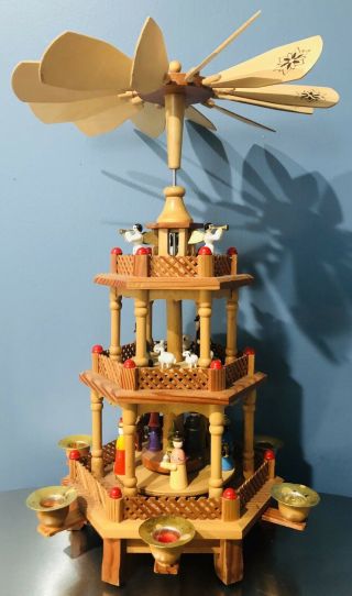 Vintage Lillian Vernon 18” Wooden 3 - Tier Christmas Pyramid Nativity Carousel Fan