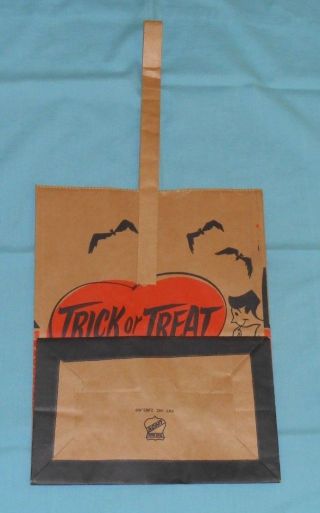 vintage PAPER HALLOWEEN TRICK OR TREAT BAG kids in costumes cat bats 2