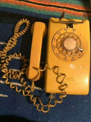 Vintage 1974 Yellow At&t Bell System Western Electric Wall Telephone Rotary 228a
