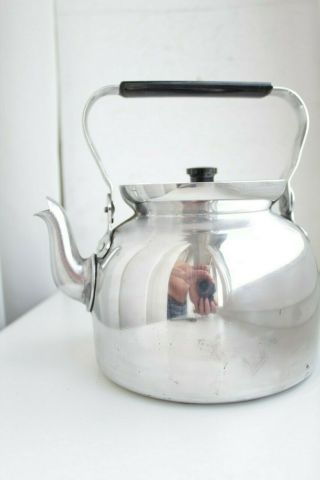Vintage Teapot Eskilstuna Ab Lundin & Lindberg Aluminum 1 1/2 Liter 50 Oz