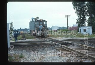 Slide Pc Penn Central Sw9 8993 W/high/wide Load & Caboose Erie Pa 1971