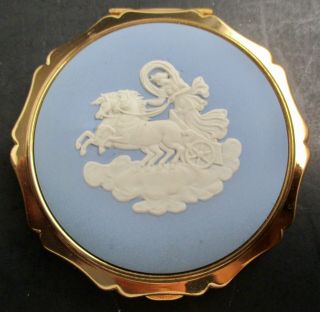 Vtg Stratton England Powder Compact Blue And White Jasper Ware Wedgwood Chariot