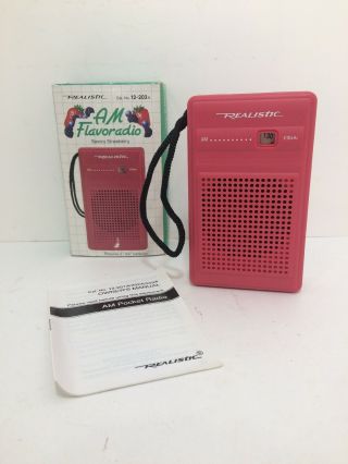 Vintage Realistic Am Flavoradio Savory Strawberry Transistor Radio (d)
