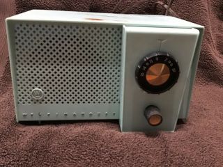 Vintage Westinghouse Radio Model H742t4 Aqua Color
