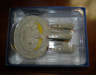 Star Trek Eaglemoss I.  S.  S.  Enterprise Ncc - 1701 - D Starship Model Exclusive