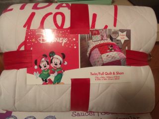 Rare Disney Mickey Mouse & Friends Minnie Mouse Twin/full Holiday Quilt Pink