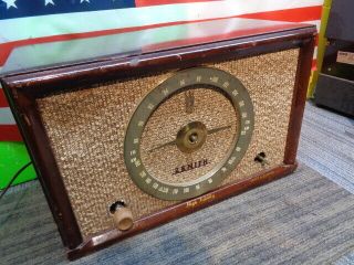 Estate Vintage Zenith B835r Tube Wood Radio Tabletop Am/fm Radio