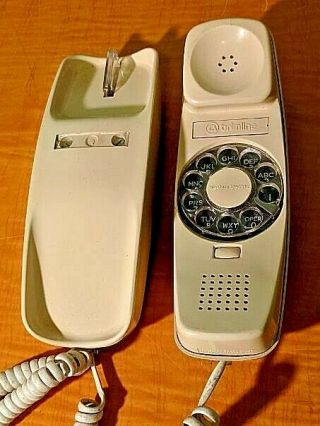 Vintage Western Electric Trimline Rotary Dial Telephone In Ivory Bin $19.  95