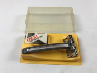Vintage Gem Men’s Razor W/ 2 Blades /b16