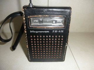 1960s Magnavox Vagabond Fm - 92 9 Transistor Am/fm Radio W/orig Case