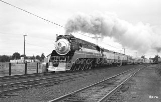 B&w Negative Southern Pacific Railroad 4 - 8 - 4 Steam Action Salem,  Or 