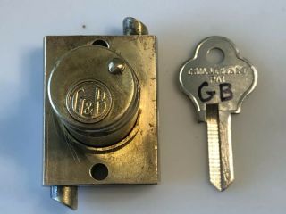 Early Pre - Visible Gilbert & Barker T8 T88 Gas Pump Clamshell Brass Door Lock