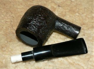 Royal Dutch No 12 ' Unsmoked ' Old stock tobacco pipe.  9mm Filter. 5