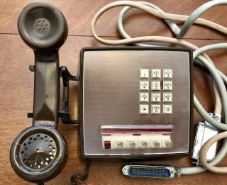 1979 GTE - Vintage 5 - Line Telephone 2