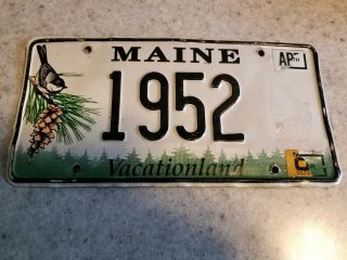 Vintage 2001 State Of Maine Vanity License Plate Vacationland Chickadee