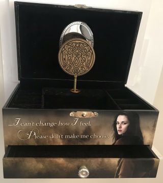 Neca Twilight Moon Jewelry Box