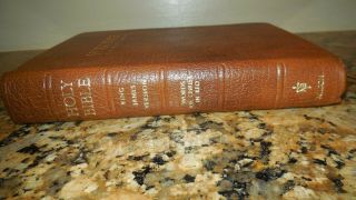1972,  Nelson,  Kjv,  Holy Bible,  Words In Red,  Reference Ed. ,  7.  75  X 5.  25  X1.  5