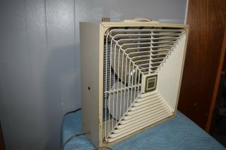 Vintage Penneys 3 Spd Box Fan Made By Lakewood Model No Spxc