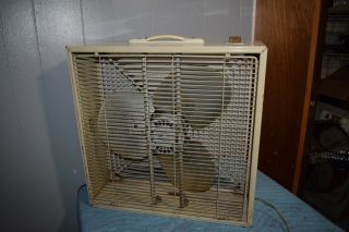 Vintage Penneys 3 Spd Box Fan Made by Lakewood Model No SPXC 4